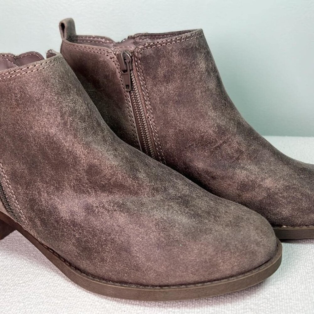 Carlos Santana Ankle Booties 7.5M Gray Faux Leather Boho Festival Hipster‎ Rodeo